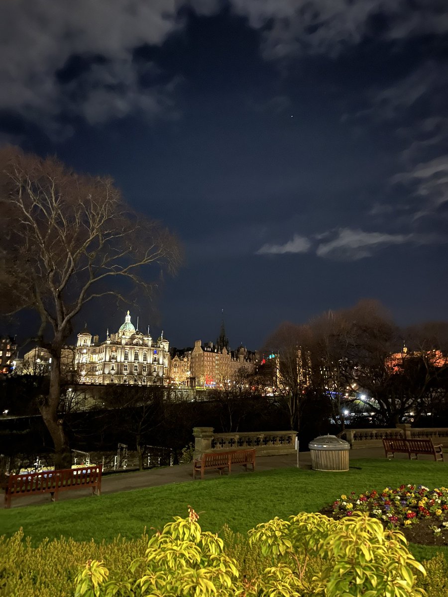 ChrisOdinet's tweet photo. A big heartfelt goodbye to #Edinburgh & my wonderful colleague-hosts @UoELawSchool ๐ด๓ ง๓ ข๓ ณ๓ ฃ๓ ด๓ ฟ what an incredibly beautiful & enriching experience #MacCormickFellow @uniofedinburgh https://t.co/LKoXUJaqHt