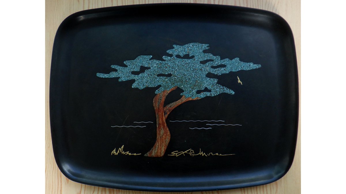 EverRotating's tweet photo. A vintage Couroc of Monterey drinks tray. 32 cm length. π³
π https://t.co/ABXQqLwjfi
#Vintage #VintageForSale #Couroc #Barware #VintageTray #eBay https://t.co/P3XyjUHhfL