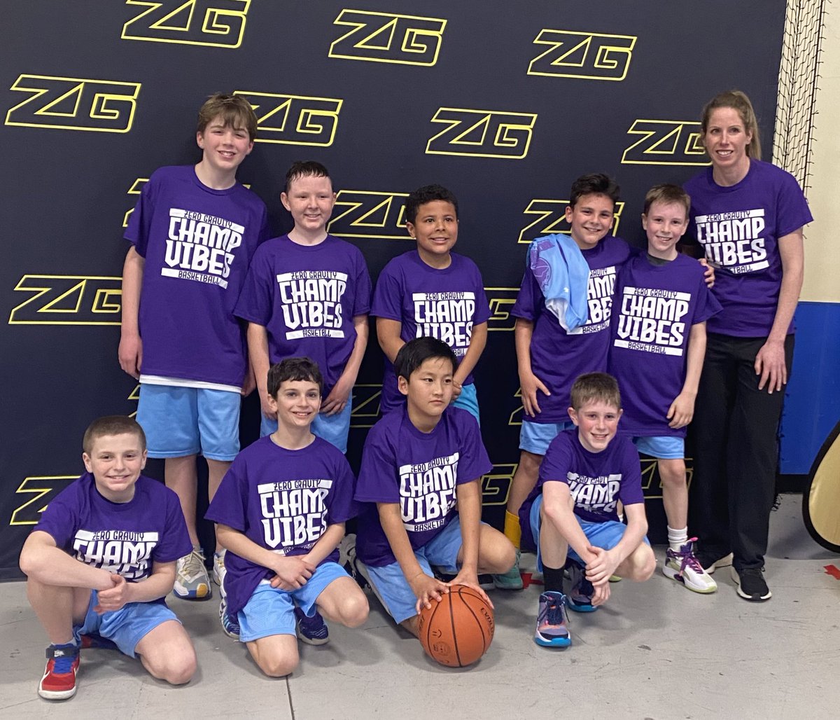 elevationhoop's tweet photo. Big shoutout to Elevation 5th grade (Tufano) in win I g it’s bracket at the ZG Gold Rush event! https://t.co/nU1Lhpwi5o