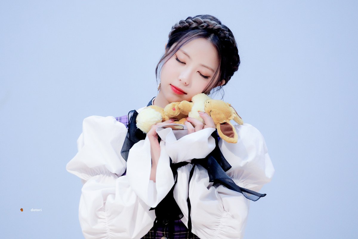 dotori_ir's tweet photo. 230304  
#이레 #IREH 
#퍼플키스 #PURPLE_KISS https://t.co/VGgY6SHGG4