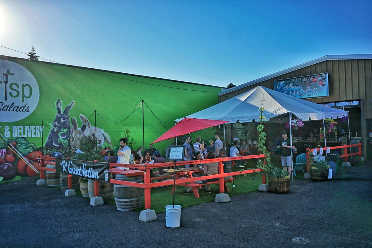 NewSchoolBeer's tweet photo. .@GreatNotionPDX reopening SE Portland beer garden and celebrating Bicycle Day with a week of specials https://t.co/ecy9LTJBRY
#pdx #inpdx #pdxdrinks #pdxbeer #portlandbeer #greatnotion #sepdx https://t.co/e96U166uLf