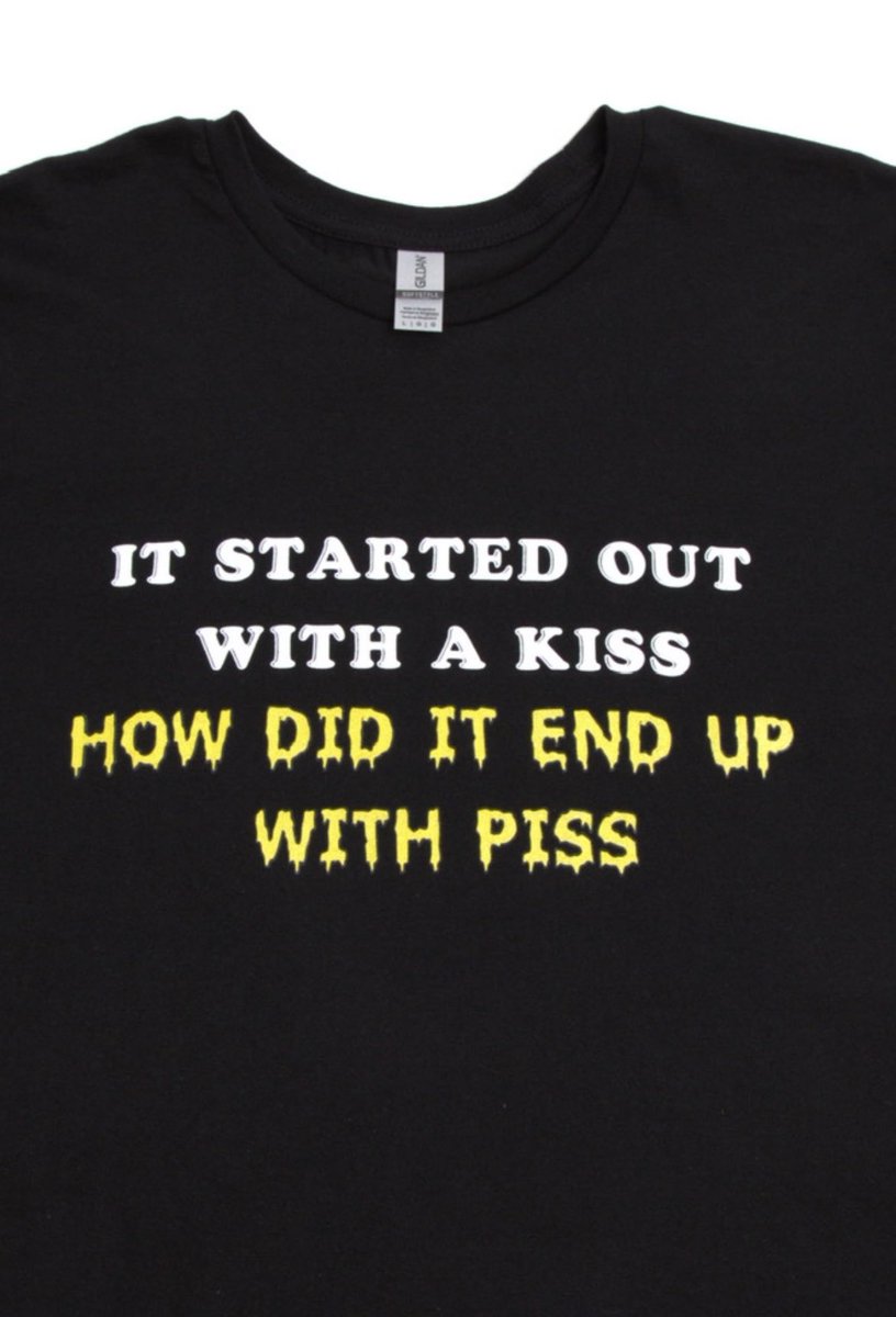 whotfisjovana's tweet photo. it was only piss!!!! https://t.co/arl75aNXxJ
