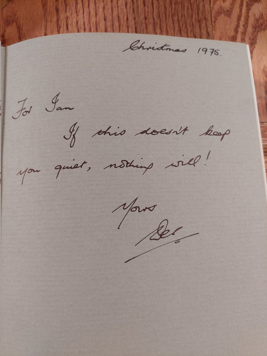 Amazing inscription in this book 🤣