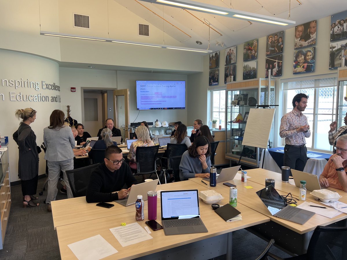 John Wray tweet media