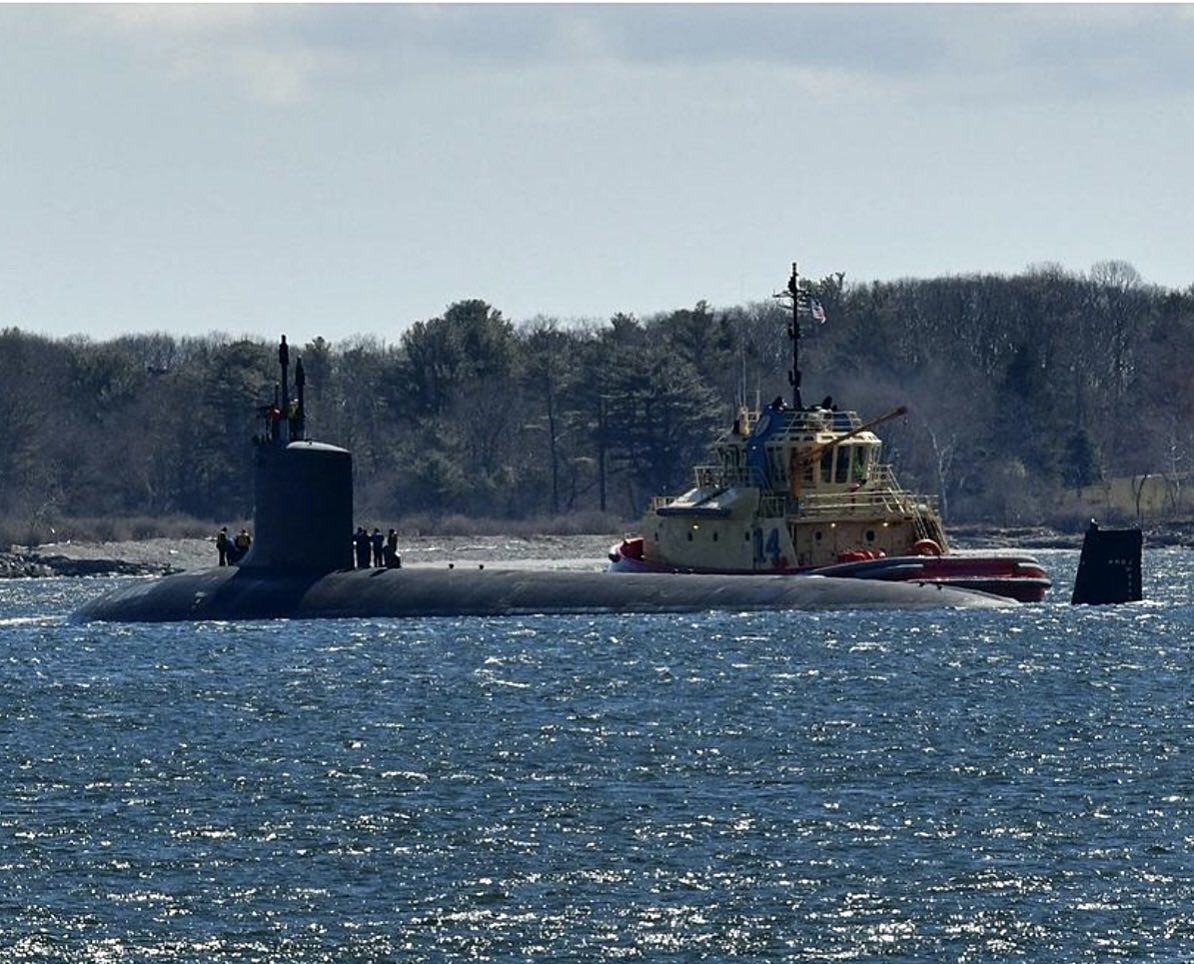 USS Virginia (SSN 774) Virginia-class Block 1 attack submarine leaving Portsmouth Naval Shipyard for sea trials after maintenance and dry dock work that began on November 18, 2018 - March 20, 2023 #ussvirginia #ssn774

SRC: INST- portsmouth_naval_shipyard