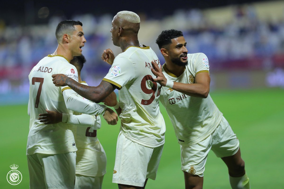 Footafriq's tweet photo. ⌛️ || FIN DU MATCH,
@AlNassrFC 5:0 #AlAdalah
Ronaldo ⚽️⚽️
Talisca ⚽️⚽️
Ayman ⚽️
BELLE PERFORMANCE💪💛 https://t.co/a674KgjtU5