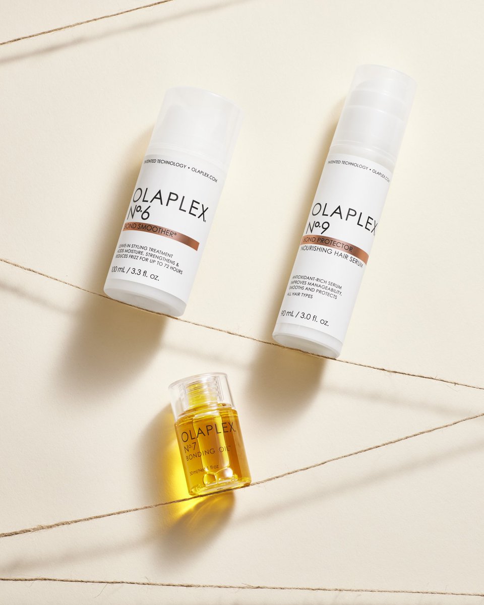 olaplex's tweet photo. Meet your newest spring fling 💐💁‍♀️

This @olaplex trio gets your hair Spring-ready by preventing frizz and damage caused by heat and pollution–All while leaving your hair soft, shiny, and oh-so-touchable!

#OLAPLEX #springstyle #springhair https://t.co/x3GwGVMwKp