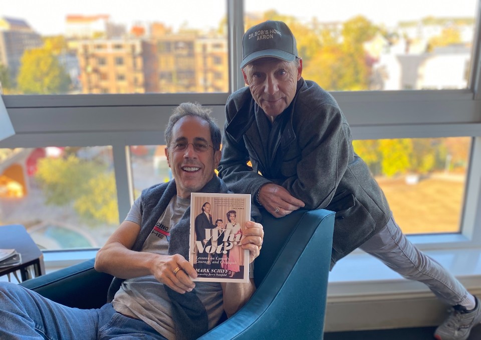 Urbasmblog's tweet photo. True story. @markschiff, @JerrySeinfeld, @PaulReiser, @LarryJMiller from the @LarryMillerShow, and Michael Hampton-Caine walk into a Cafe on New Year's Day and ask the waiter, “How’s the Squab?”
Read on...
https://t.co/l02ctWh85Q https://t.co/t8Y5x5FXCv