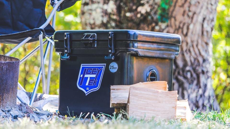 IceyTekUSA's tweet photo. Enjoying some much needed time outdoors getting ready to go camping. And what's camping without a little firewood? #travelinspiration #outside #camping #veteranowned #prepared #firstcooler https://t.co/0ILcpwCpbh
