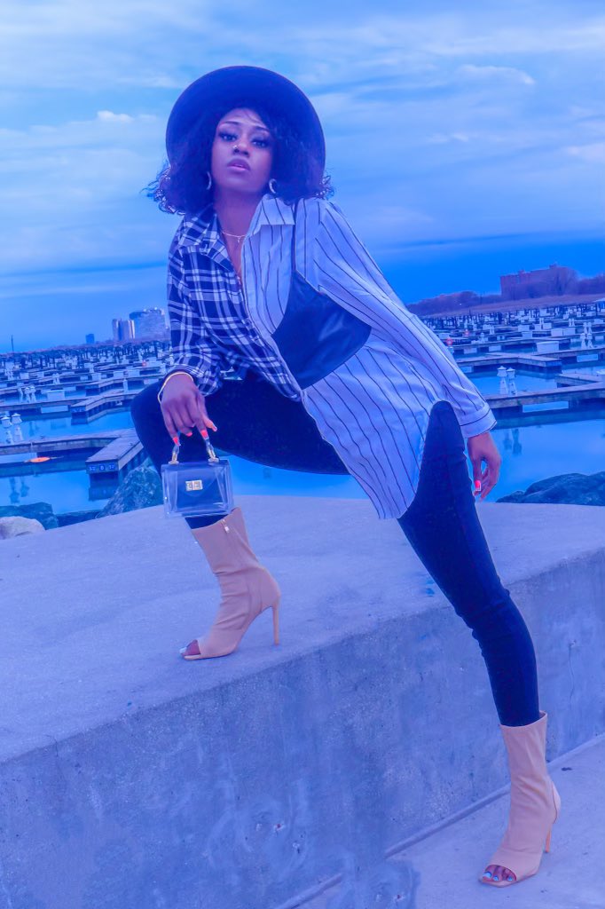 THEESHUTUPJAS's tweet image. Never Apologize For Who You We’re Destined To Be…S I M P L E ❕
-
-
-
-
-
-
Photographer: @4kflicks773 

#theeshutupjas #shutupjas #chicagomodel #fashionmodel #freelance  #melaninpoppin #instagood #beauty #chicago #fyp #trendingpost #explorepage