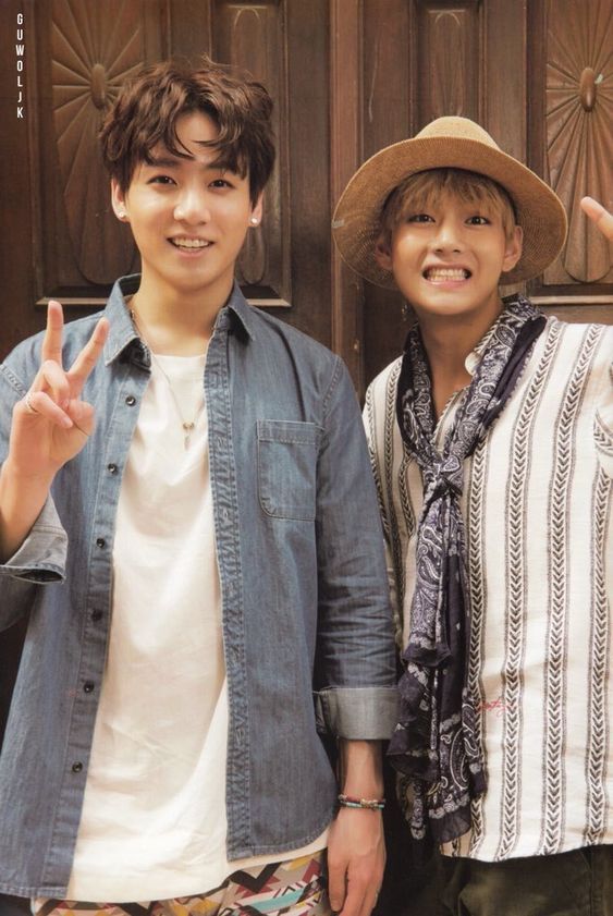 taekook pic bot (@kvpicbot) on Twitter photo 