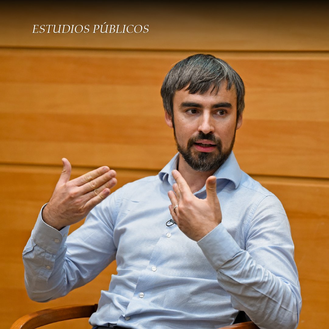 Estudios Públicos tweet media