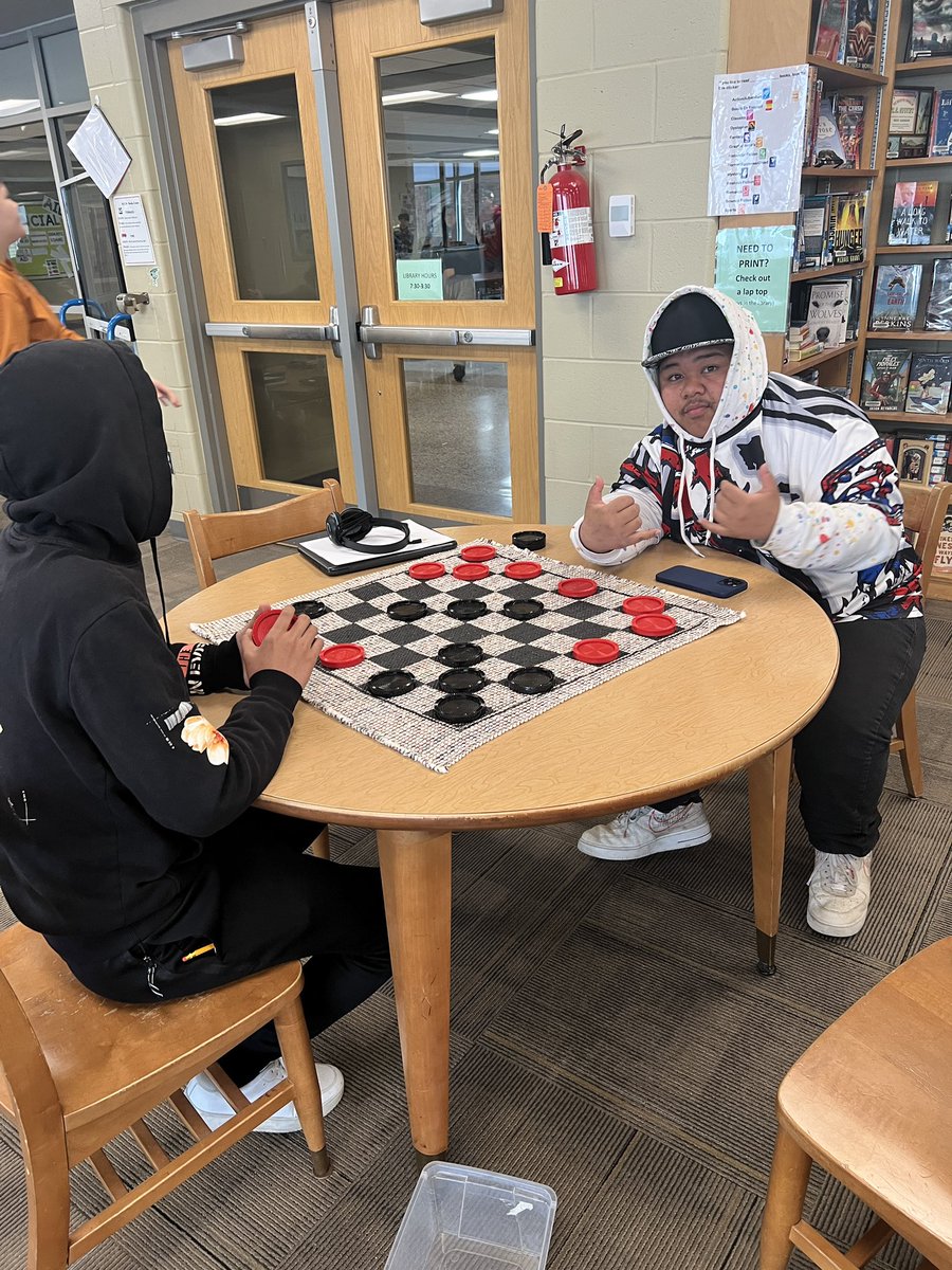SLCSD Libraries tweet media