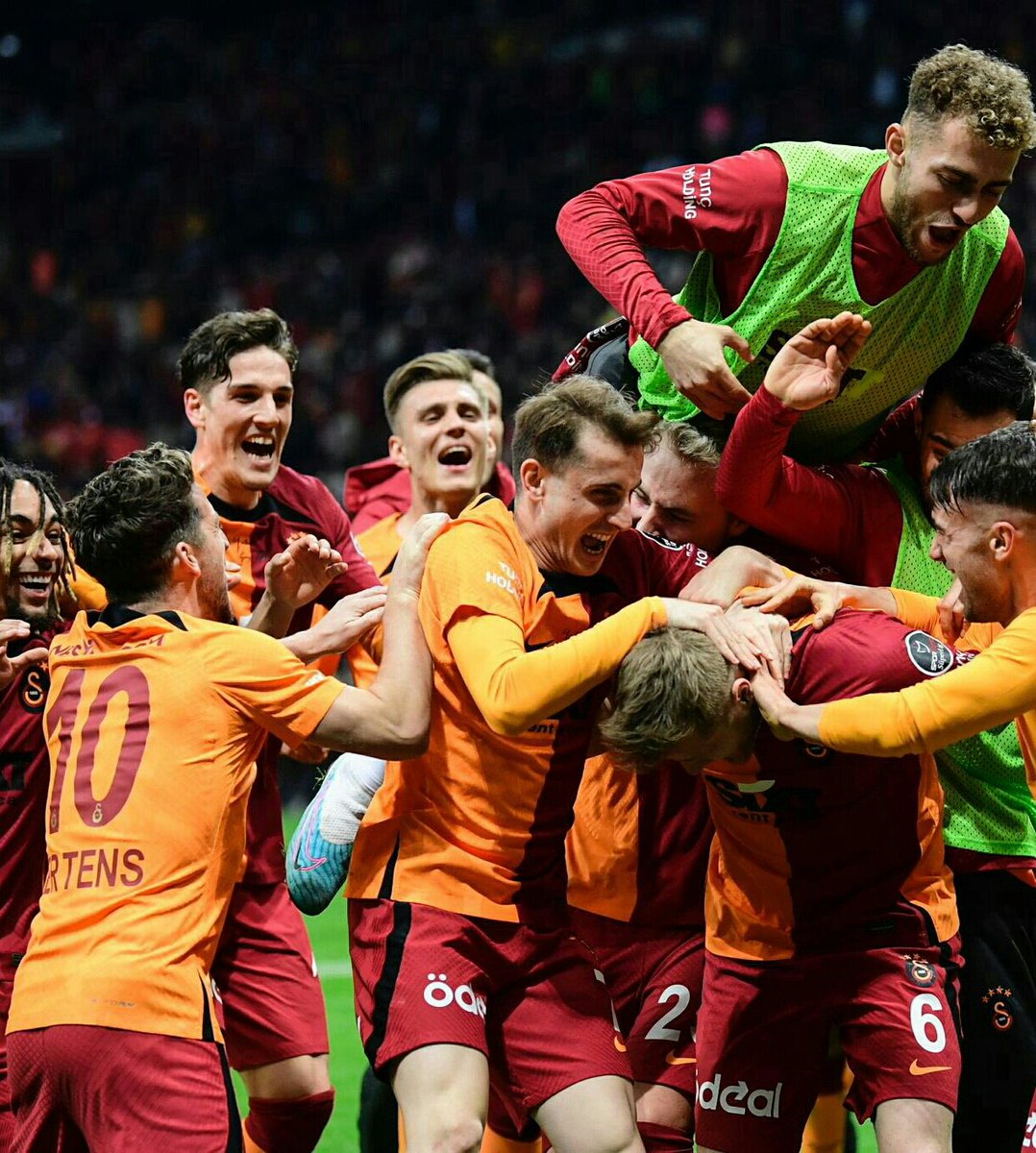 💛♥️Size Yine Hüsran💛♥️
Bize Yine Kupa Var 🏆 🏆🏆🏆

#BugünGünlerdenGalatasaray
#GSvİBFK
#KupalaraLayıksınSen 
#Galatasaray