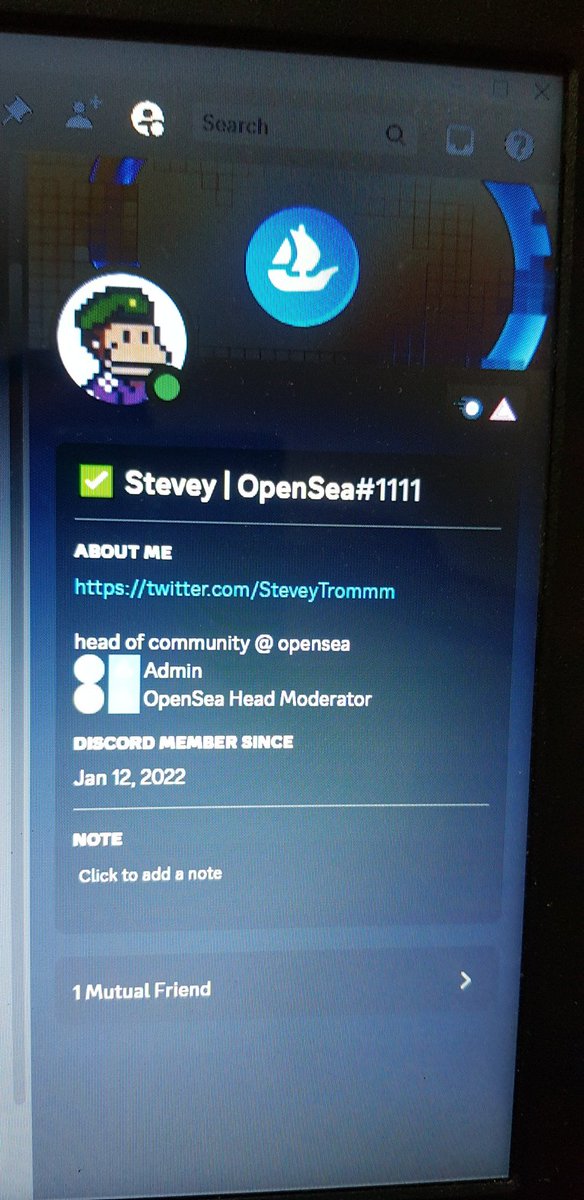 Mustaphajebb's tweet photo. Here in discord that happend to me when i get scammed by thoes two bad peoples https://t.co/d3lGhjye6H