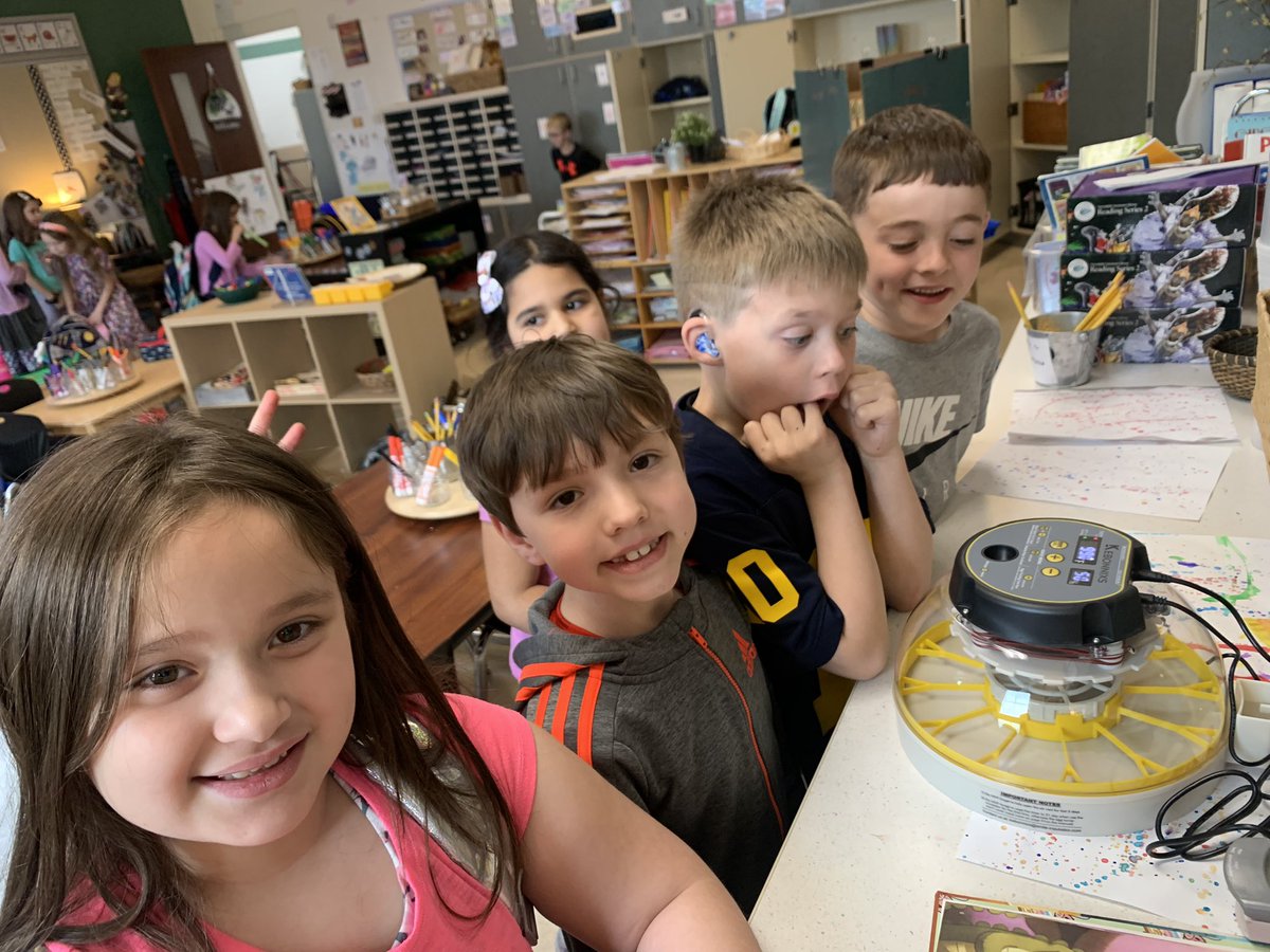 All of their hard work with the lemonade stand paid off! Chick incubators for 13 <a href="/WyandotECS/">WyandotECS</a> classrooms were ordered and arrived today! #weshinebright #WEarelakota