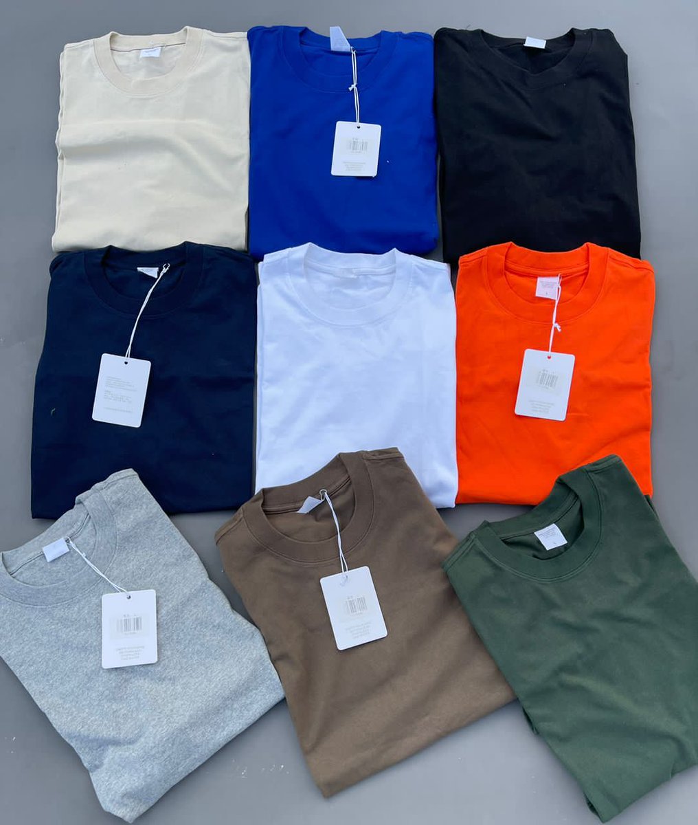 TheVercisEdit's tweet photo. Plain quality thick tee's available as seen...100%cotton 150GHC https://t.co/HdTaHxUAL0