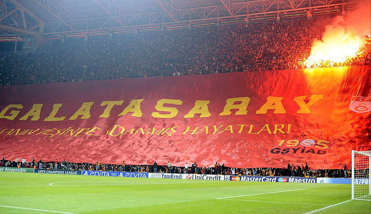 Çok ṣükür bir yerde #kupa varsa favorisi Galatasaray degildir, sahibidir sahibi ..❤️⚘️🧡
#BugünGünlerdenGALATASARAY
#KupalaraLayıksınSen 
#AnlıṢanlıGalatasaray 
🏆🏆🏆🏆
🔥🔥🔥🔥
⭐️⭐️⭐️⭐️ 🌟