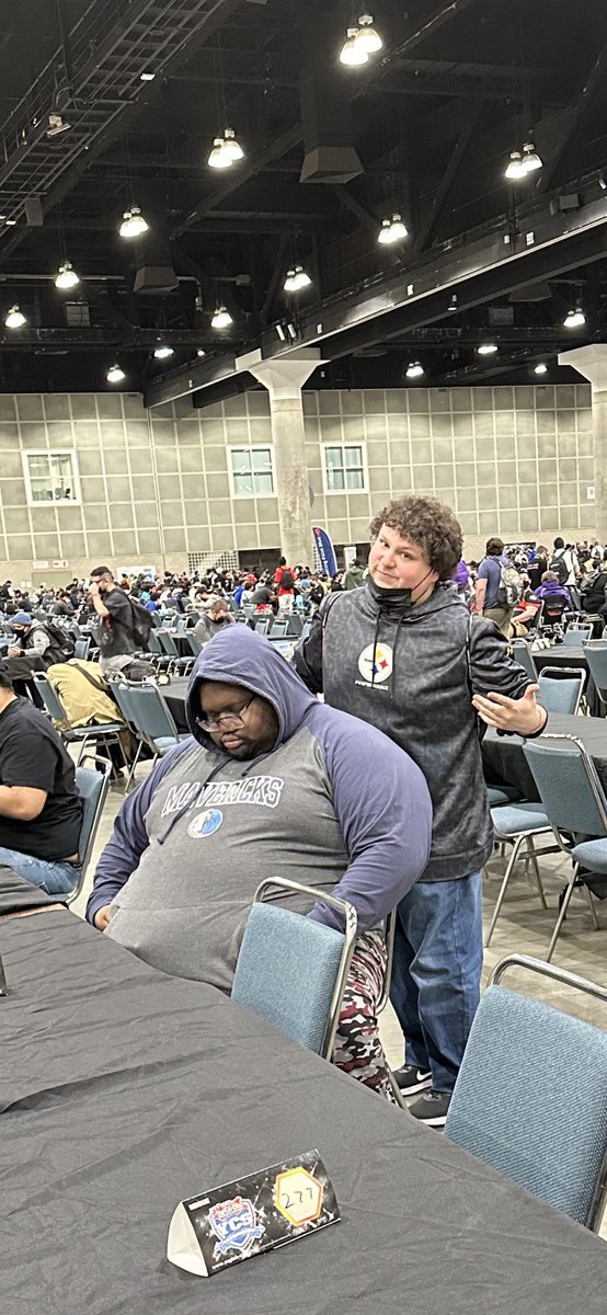 TheMikeAlbanese's tweet photo. LA was a blast, glad I decided to go last minute. Sucks I lost in top 16, I guess @KottonJesse was right, I need a coach 🤷♂️. Big shout outs to all my mans, especially @Dom_Couch. Until Philly everyone #Yugioh #YCS250 #YPFL https://t.co/BBb1nhw9zM