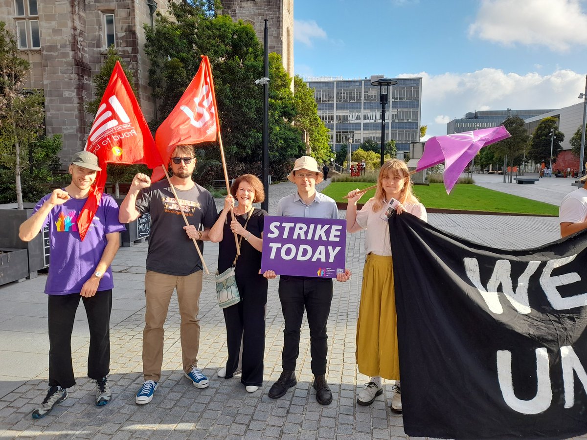 Pickets have been going strong since 7. It's still early, but join us! #Usydstrike