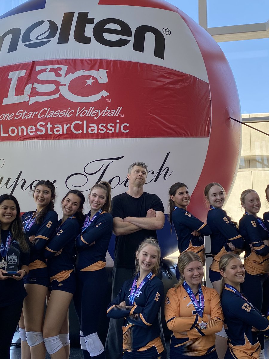 KateDaltonVB's tweet photo. Introducing the Champions of the Lone Star Classic! Undefeated Gold Medalists! I love these girls! @VBallrecruiter @CoachSamWol23 @Jennabanz @vballphil https://t.co/3wtEYruLvx