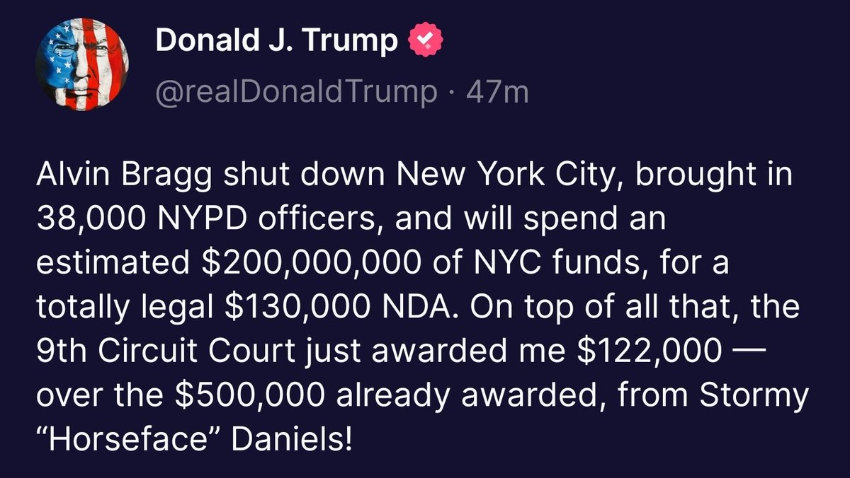 brunboxing's tweet photo. Stormy "Horseface" Daniels 🤣🤣🤣 #Trump2024NowMorethanEver #TrumpInnocent #WitchHunt #BidenCrimeFamily #AllLiberalsAreChildGroomers https://t.co/SqrJHy8Vlu