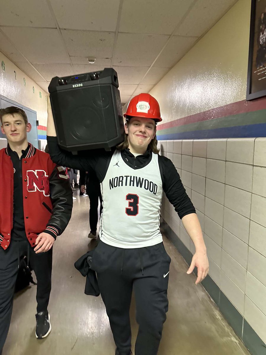 Welcome to The Preston Pod! Our Podcast will be run by our host, Preston Andrews, alongside multiple of his greatest pals. On our show we will be sharing our opinions and knowledge on what’s happening latest around the NFL, NCAA, MLB, our local high school sports, etc.