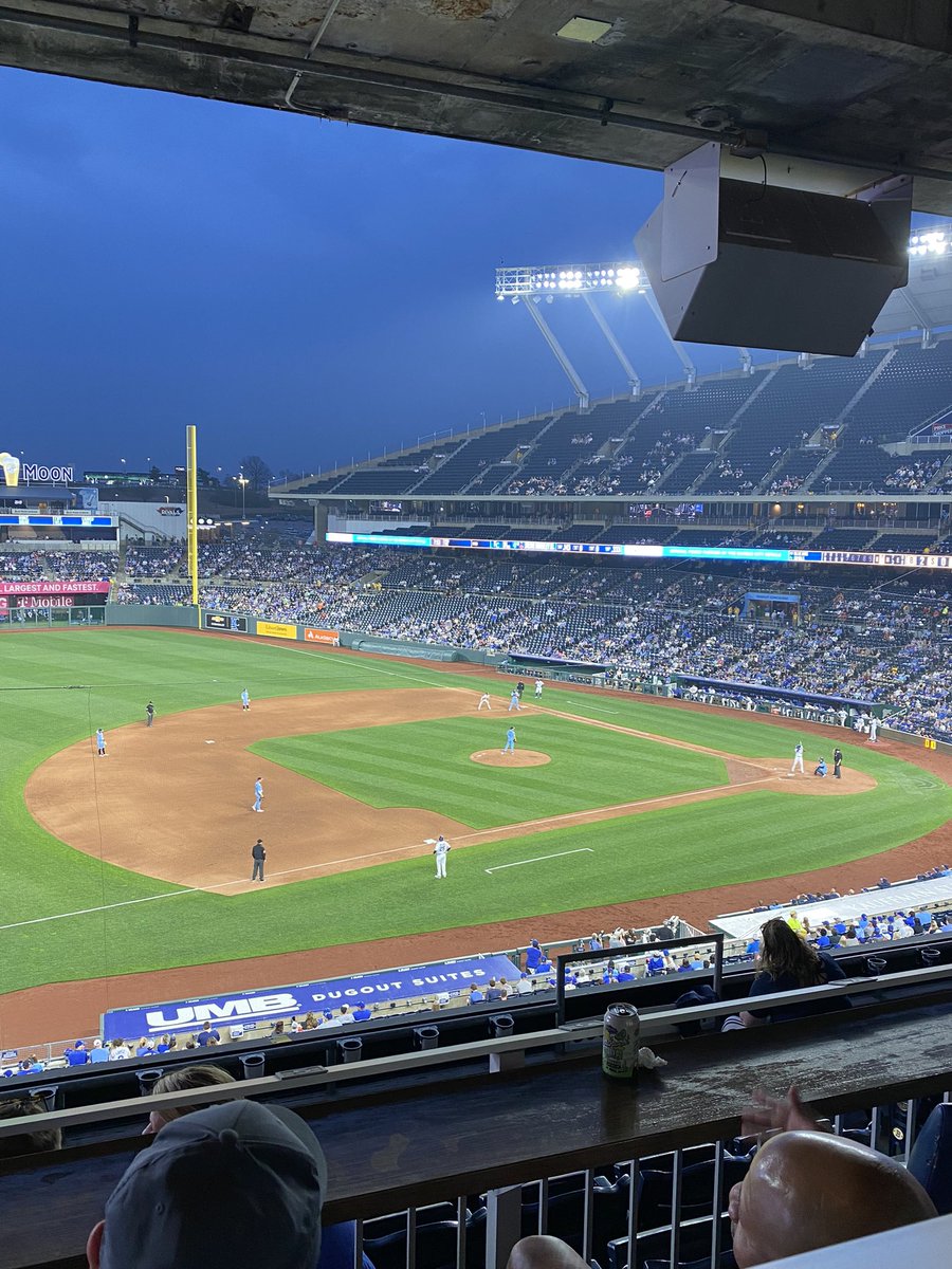 It’s was a great night of learning with <a href="/Royals/">Kansas City Royals</a> baseball and <a href="/3TrailsTigers/">Three Trails Elem.</a> friends-Thank you <a href="/KCUYA2/">KCUrbanYouthAcademy</a> and <a href="/ScienceofSport_/">Science of Sport</a>