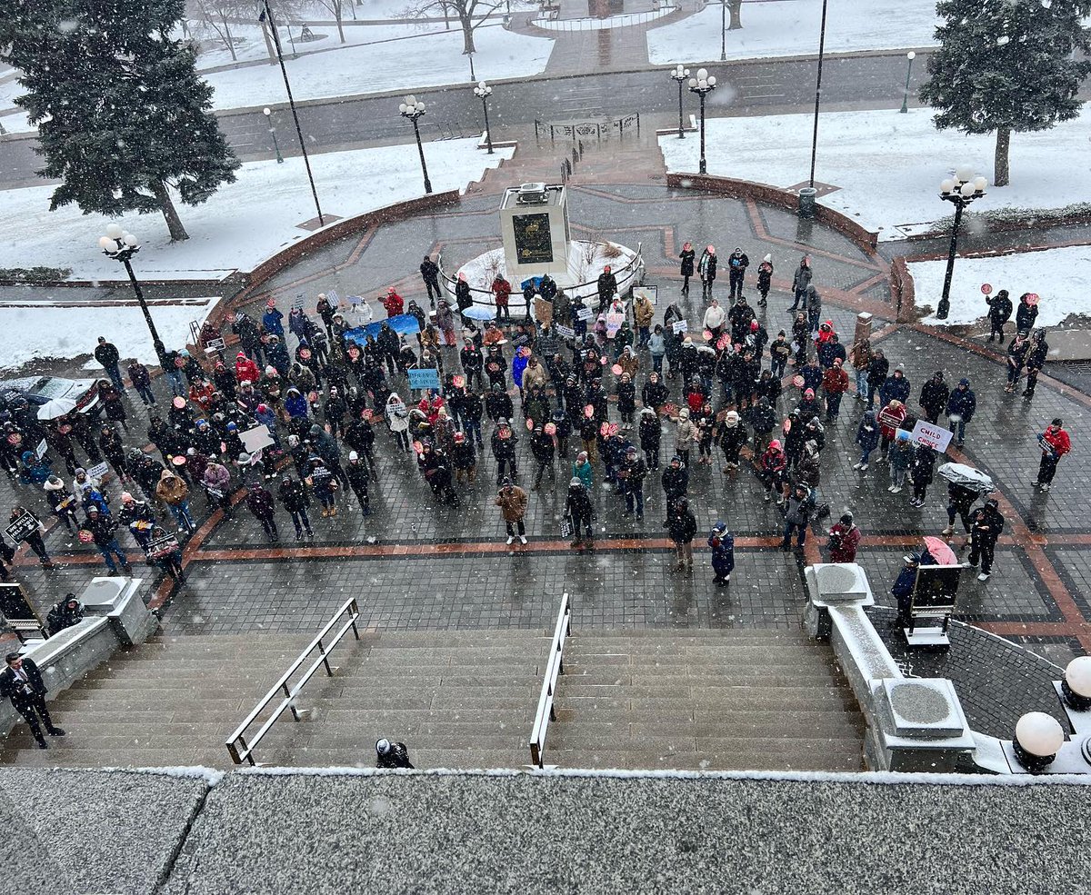 RepWeinberg's tweet photo. Proud to stand with #ProLifeColorado at the Rally for Life today at the Capitol. https://t.co/3jNpbEPl6p