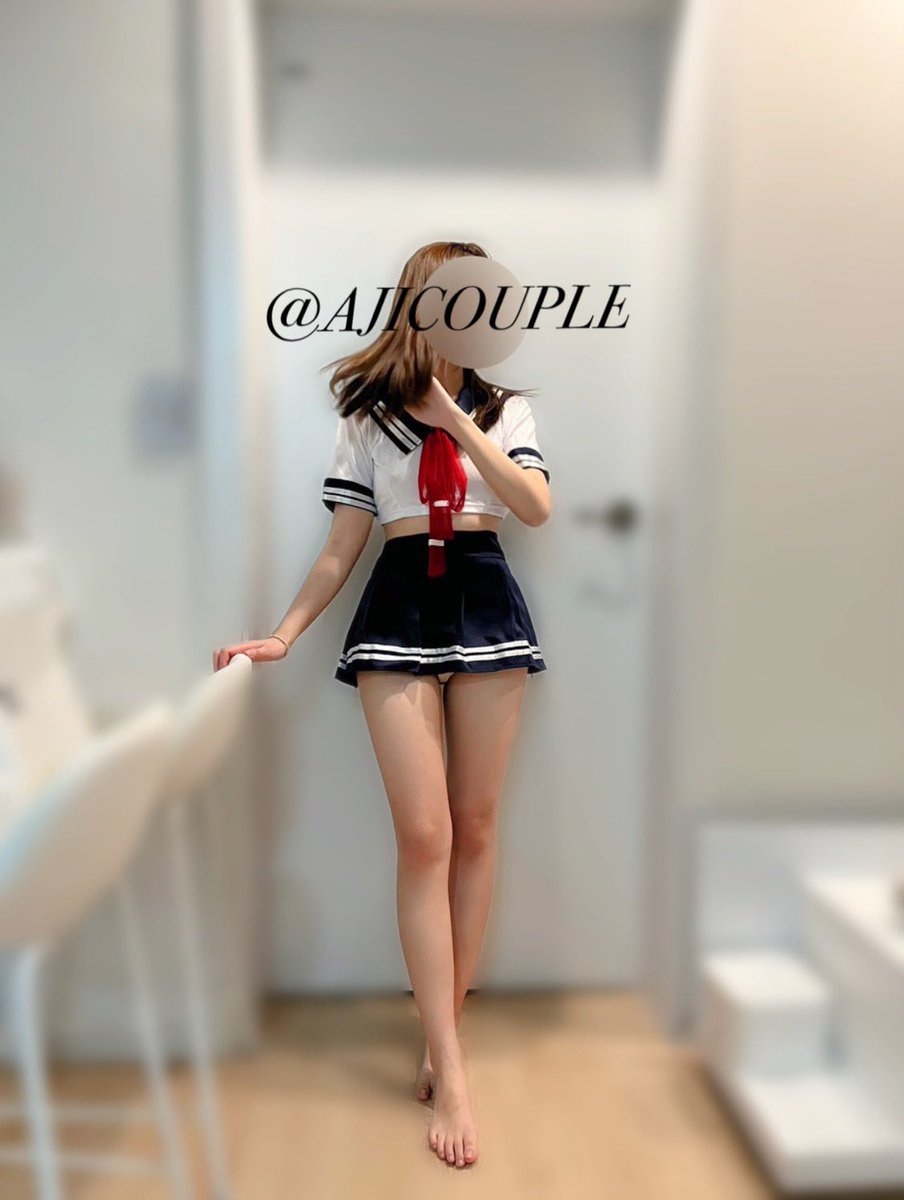 백만년만에 업데이뚜
저희 잘 지내고 있어요 🙌🏻
어제 친한 커플이랑 스왑했땅 ..❤️

#아지커플 #커플만남 #섹트