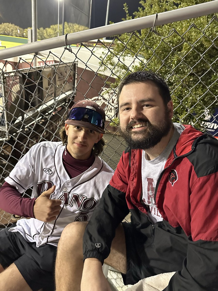 Thanks to my former students for inviting me out to their teacher appreciation games!! Always good to see y’all!! Go Wildcats!