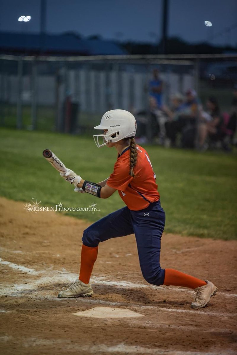Varsity followed JV’s lead beating up on the Eagles tonight! 8-0 dub🦁

<a href="/DelaineyLong/">Delainey Long</a> 2-2, 3RBI🔥
<a href="/KeelyMathis1/">Keely Mathis 2024</a> 2-4, 1RBI
<a href="/linamj0509/">Adelina James</a> 2-4, 1RBI
<a href="/KayleeC2024_29/">Kaylee Cuevas</a> 1-3, 1RBI, &amp; threw 18 Ks 😳
<a href="/cameronnewell03/">cam</a> 1-3, 1RBI
<a href="/molliesims04/">Mollie:)</a> 1-2
<a href="/ReeseStacks/">Reese Stacks</a> 1-3

Rivalry wins are the best! 🤘🏼