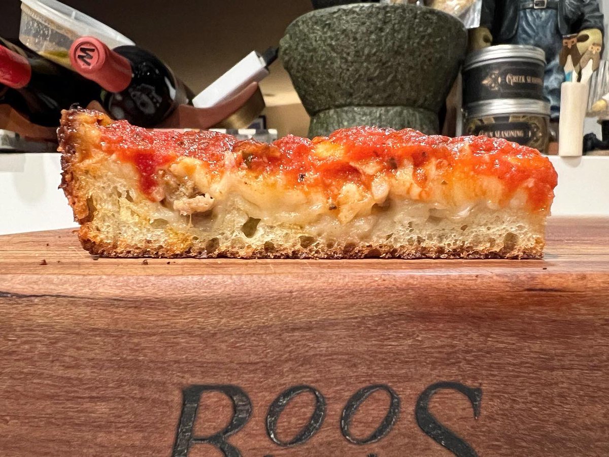 FoodsBelly's tweet photo. Been working on our Modern version of Deep Dish / Pan Pizza from my childhood in Chicago. Just tweaked a few techniques after listening to some seminars at the @pizzaexpo last week. Great experience. #love #pizza #pizzalover #chicago #style #blackbellyfoods #lovecooking https://t.co/OgyZcVCmLS