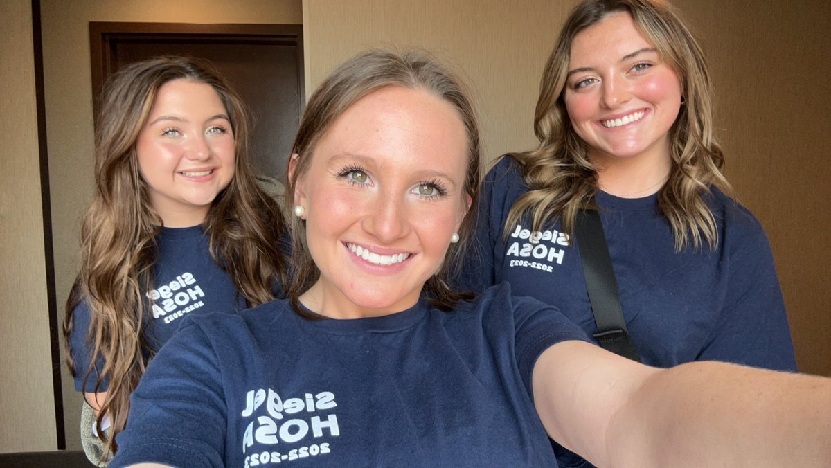 love making new friends and connections at #TNHOSISLC #SiegelISLC23 <a href="/sghhosa/">Siegel HOSA</a>