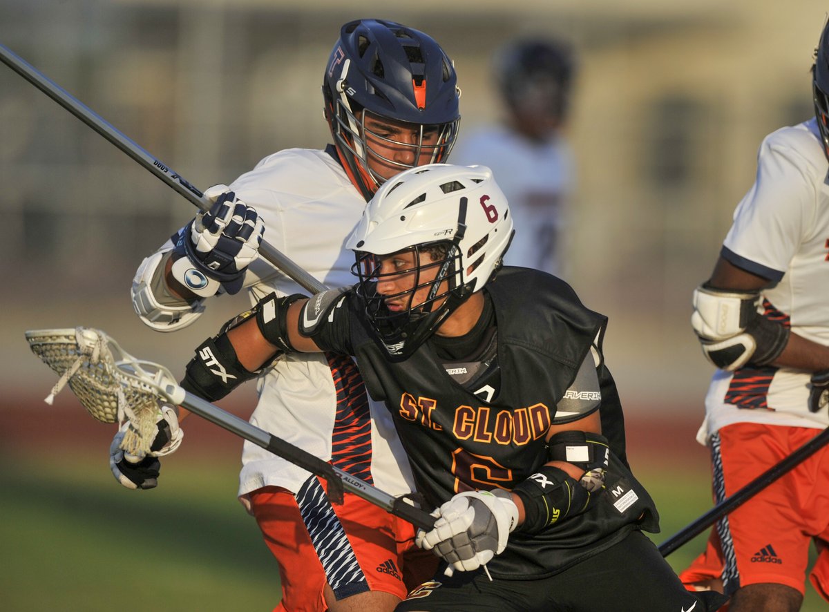 burningeyestd's tweet photo. St Cloud Bulldogs vs. Tohopekaliga Boys Lacrosse @stcloudathletic @TKHS_boyslax @OsceolaSports @positiveosceola @AroundOsceola @FloridaLX @fslca https://t.co/rYyWlkNsJR