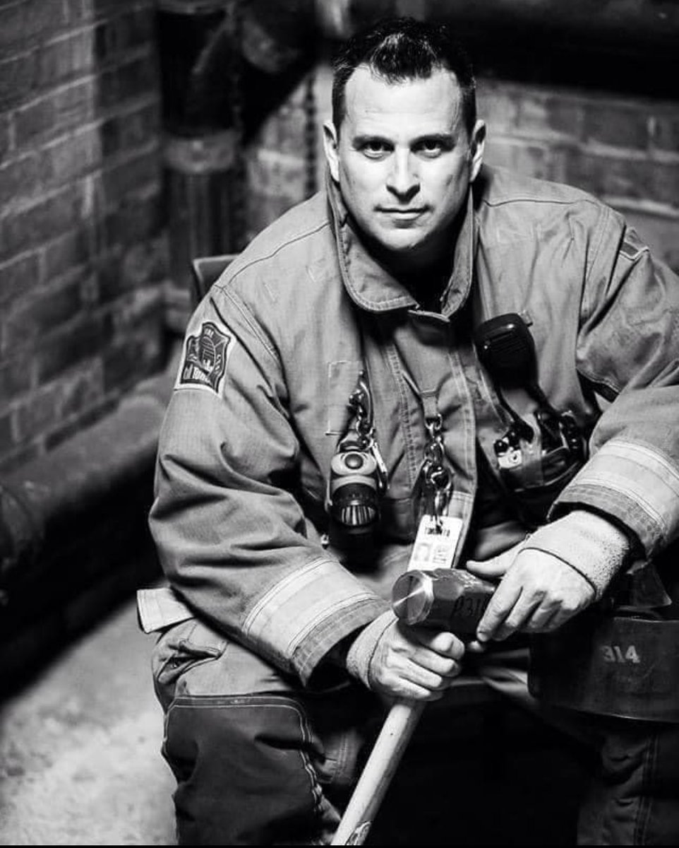 RIP J Popovich of <a href="/Toronto_Fire/">Toronto Fire Services 🇨🇦</a> &amp; <a href="/TPFFA/">Toronto Firefighters</a>