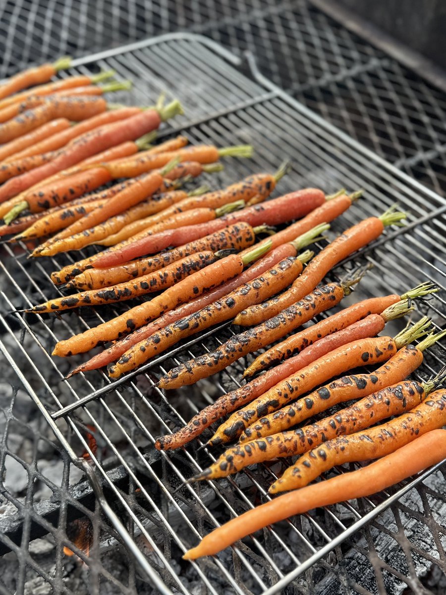 paula leduc tweet media