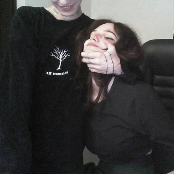 𖤐 (@allbertonedu) on Twitter photo 