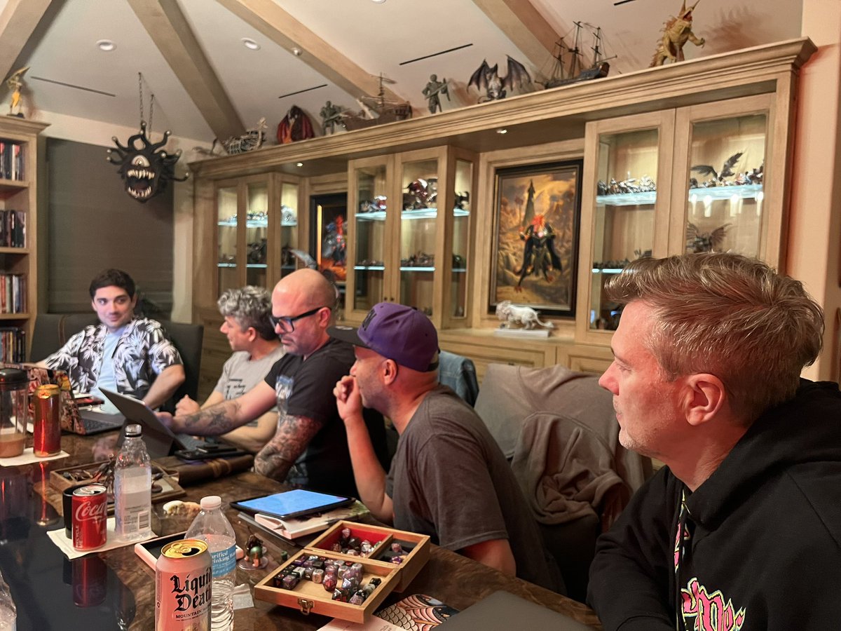 JoeManganiello's tweet photo. Got the band back together after three years of being apart.
WAR OF DRAGONS Episode 73 kicked off with a food truck &amp; a two hour recap from the very first adventure five years ago. The Sandal of Gygax made its first appearance as did a gift of @Max_Dunbar art from Vince… 🤘🏽🐲🔥 https://t.co/pvdWHmvjGe