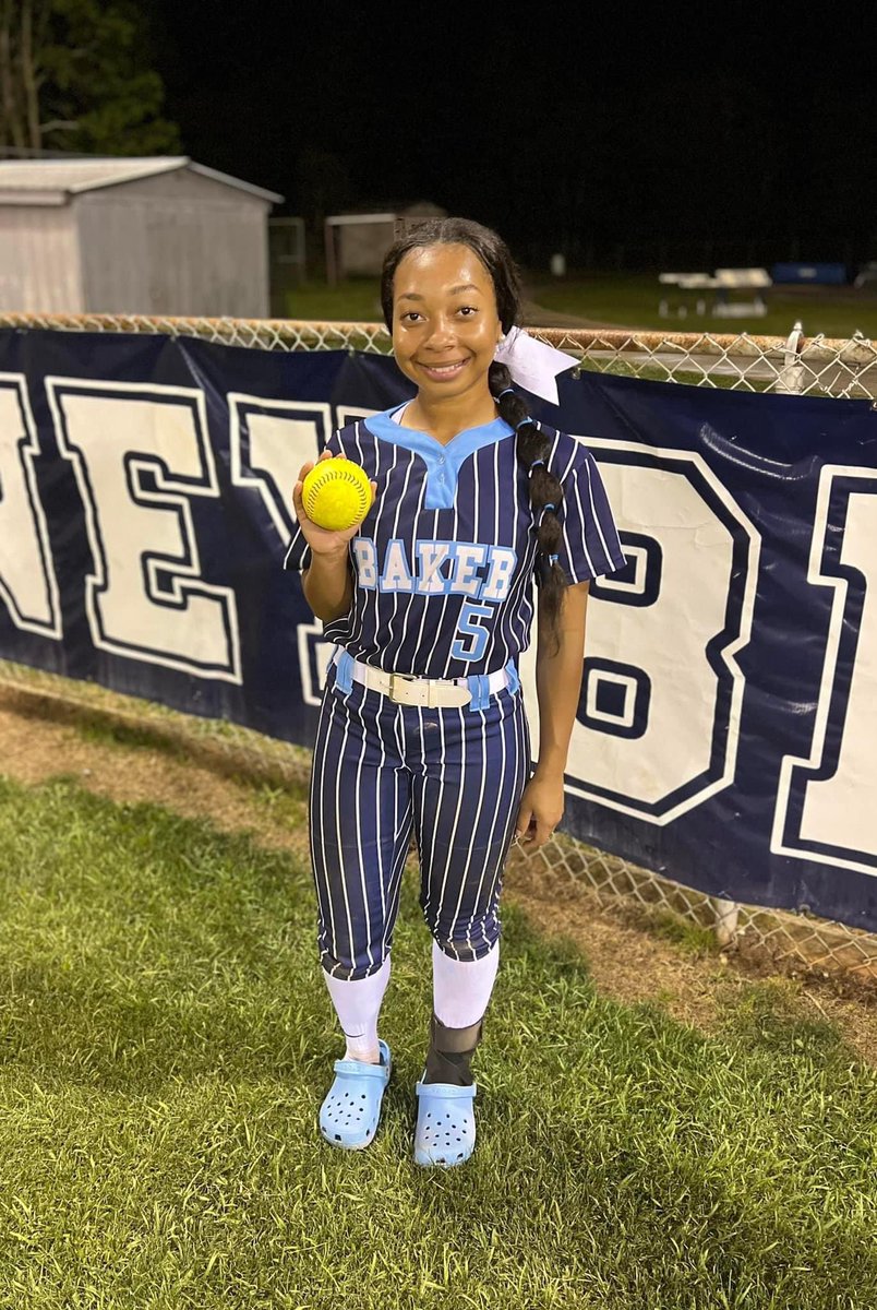 ‼️ SHARE THE W ‼️

JV beat Bryant 7-5
V beat Bryant 9-5 
1 💣 on V

ATTA BABY HONEYBEES!! 🥎🍽️

💥 That puts us 3-1 in AREA 💥
#operationoxford #itsagreatdaytobeahoneybee