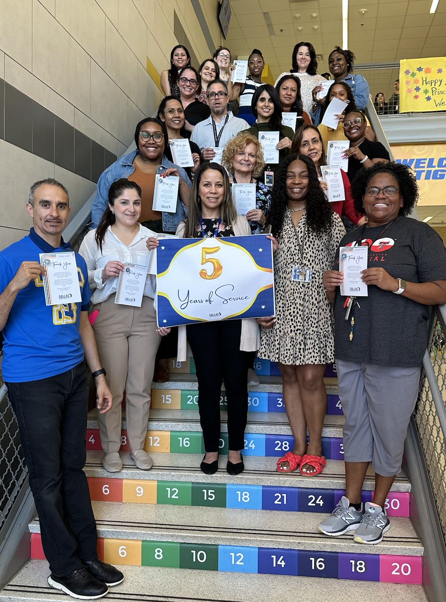 GWTruett's tweet photo. Celebrating our Truett's Team years of service! We were pinned! Our years range in different increments but our dedication is infinite! Here's to many more years! Thank you @TeamDallasISD! @ACEDallasISD @PrincipalBernal @DanforDISD #tigertough #fivetonineteen https://t.co/lFD4awkokI
