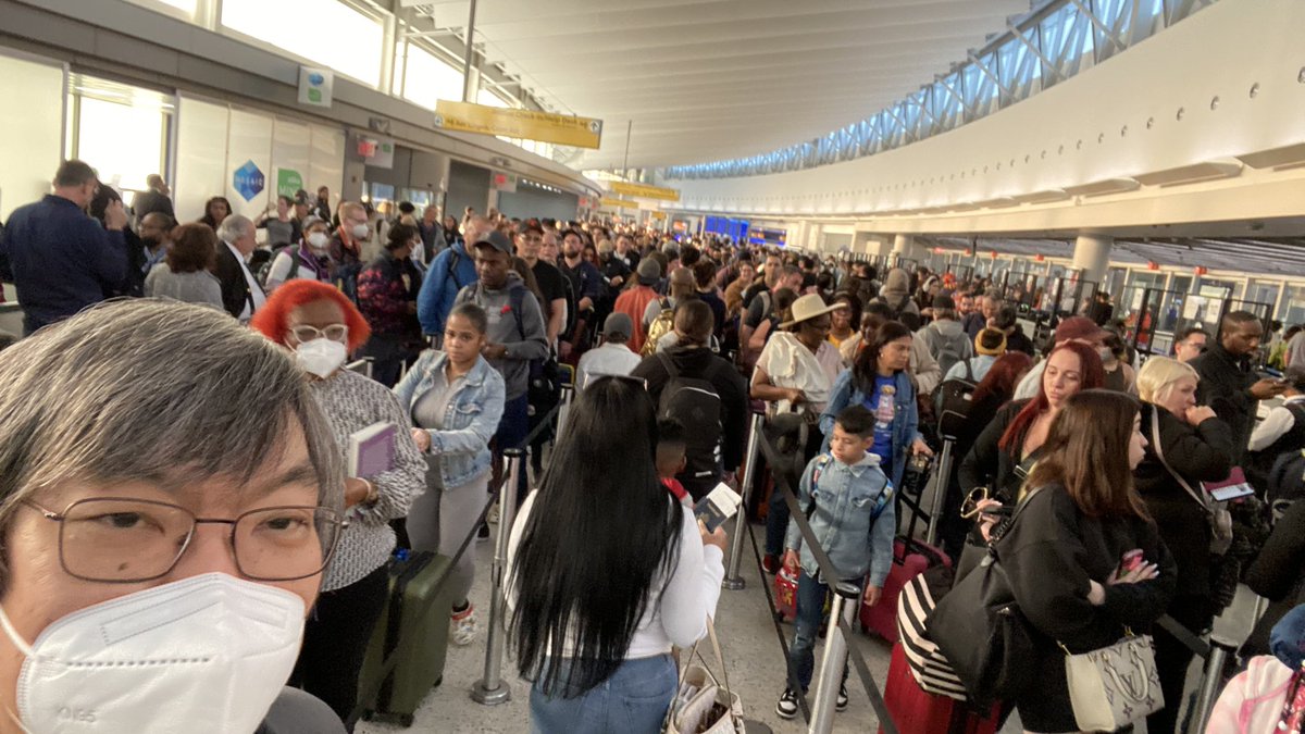 tomxchao's tweet photo. Just waited in what was probably the longest and most disorganized @tsa security line of my life at @jetblue JFK Terminal 5. Crazy. https://t.co/B8ssn9kuXb
