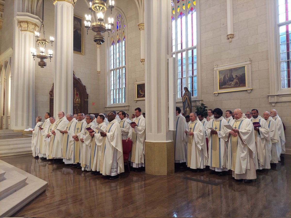 Priests of the @archlouky are among hundreds who fill the <a href="/Cathedral1852/">Cathedral</a> for the annual Chrism Mass April 4. They will renew their priestly promises during the liturgy.