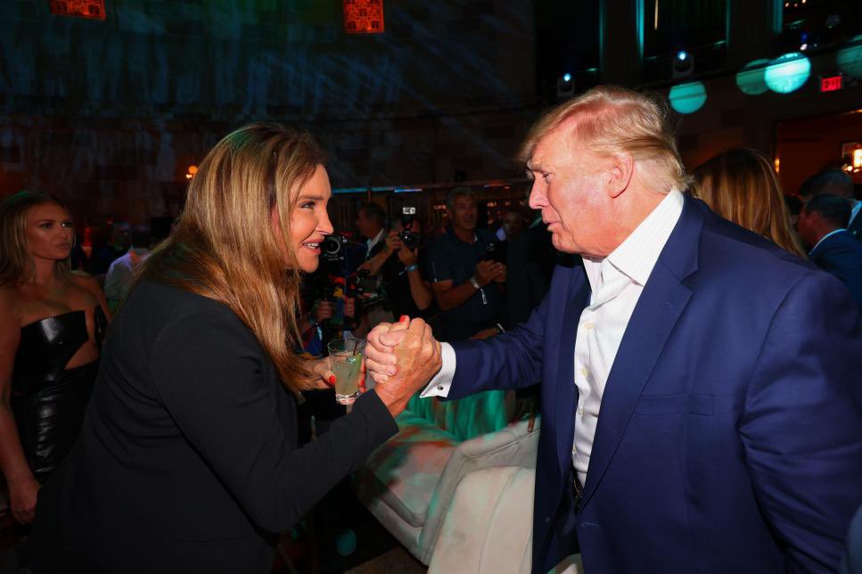 Caitlyn Jenner tweet media