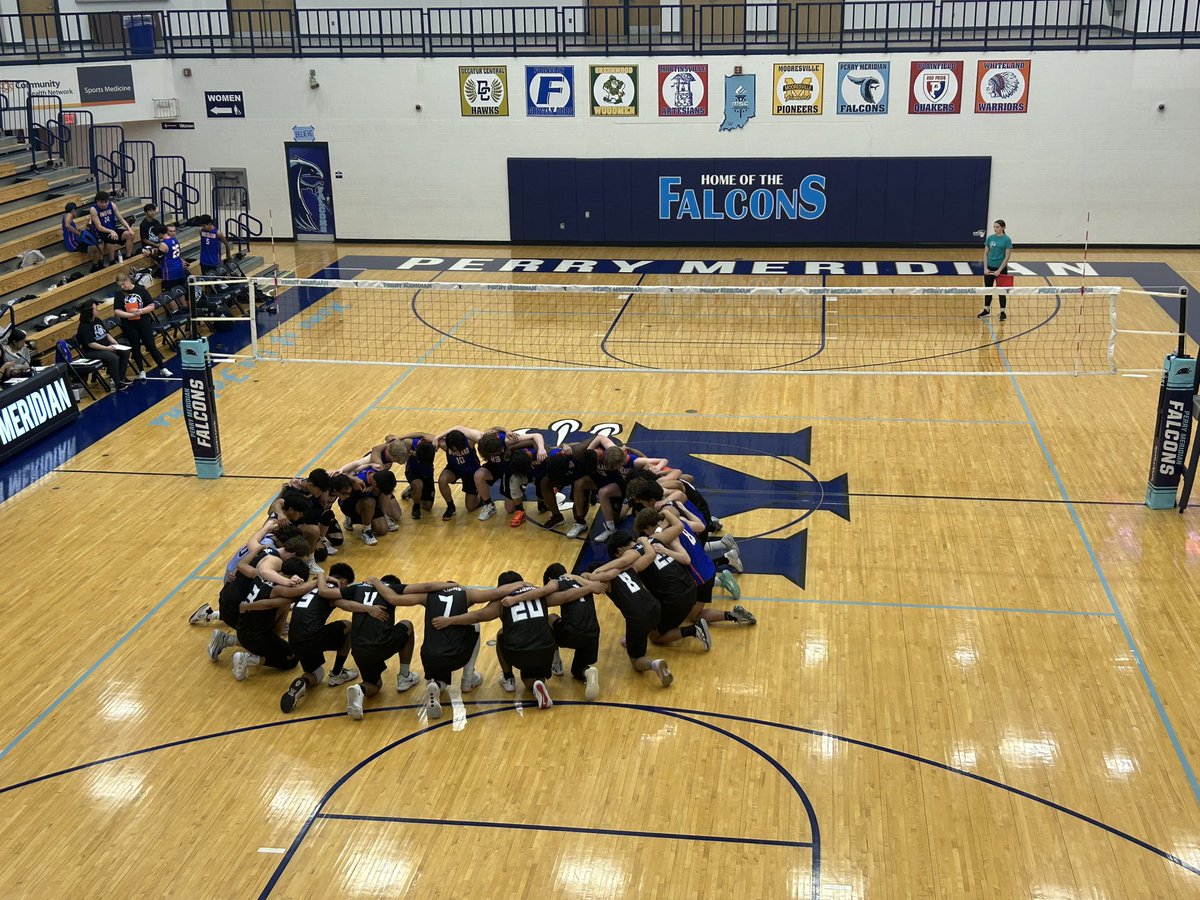 Conference foes coming together for a moment of reflection for the Whiteland community. 
#MSC #OneConference #falconDNA