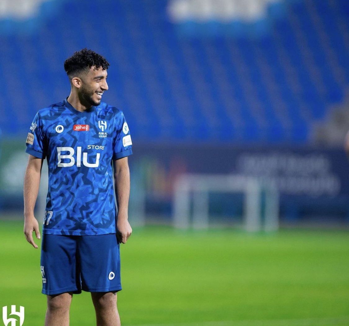 📷 ساهم موكلنا لاعب نادي #الهلال لدرجة الشباب الكابتن صهيب الزيد في فوز ناديه امام شقيقه نادي #الاهلي بعد تسجيله لهدفين وصناعته للهدف الثالث 

الف مبروك ياصهيب 💪💪