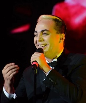Hola <a href="/Vale975/">Vale 975</a> los saludo y dejo mi voto para #CristianCastro con #Miranda con su canción
#Prisionero ✨ para que sigan subiendo en el #RankingVale
Muchas gracias!! 🤗🥰