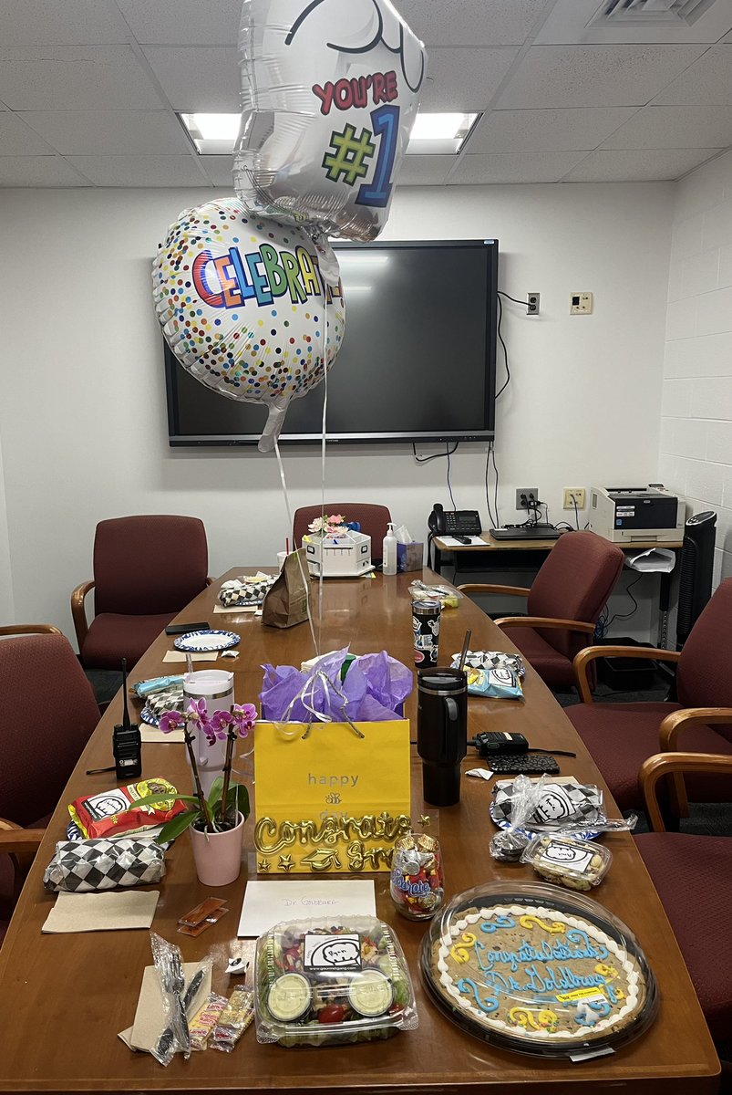 Stephanie Lopez tweet media