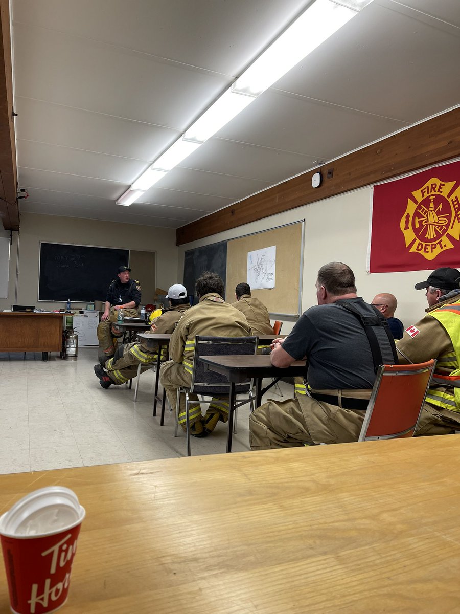 LoyalistFire's tweet image. Being prepared means training, training and more training. Hats off to our Firefighters that train week in and week out to protect the residents and visitors of Loyalist.