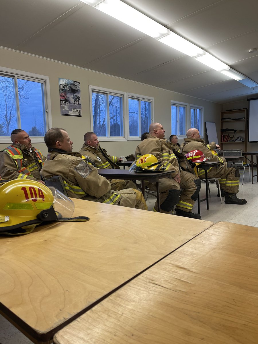 LoyalistFire's tweet image. Being prepared means training, training and more training. Hats off to our Firefighters that train week in and week out to protect the residents and visitors of Loyalist.